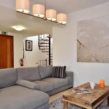 City Living Tk 3 Rm 4 San Ġiljan