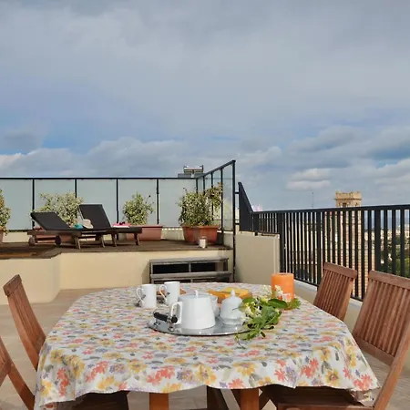 בית הארחה City Living Tk 3 Rm 4 3*